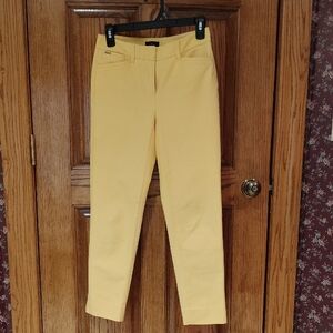 Beautiful Yellow White House Black Market Slim Ankle Women's Pants NWOT 00